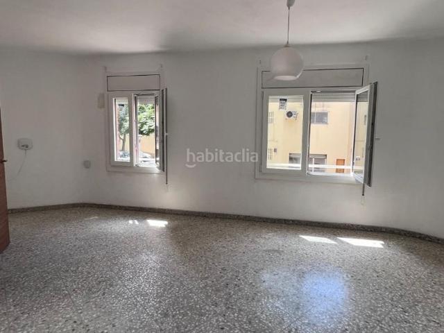 Piso en venta en Barberà del Vallès, Centre Eixample Can Llobet. Piso en venta en Barberà del Vallès. Listo para entrar a vivir. Pisos Barberà del.