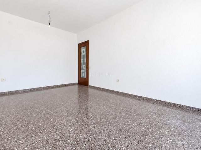 Piso en venta en Barberà del Vallès, La Romànica. Piso 3 habitaciones muy luminoso. Pisos Barberà del.