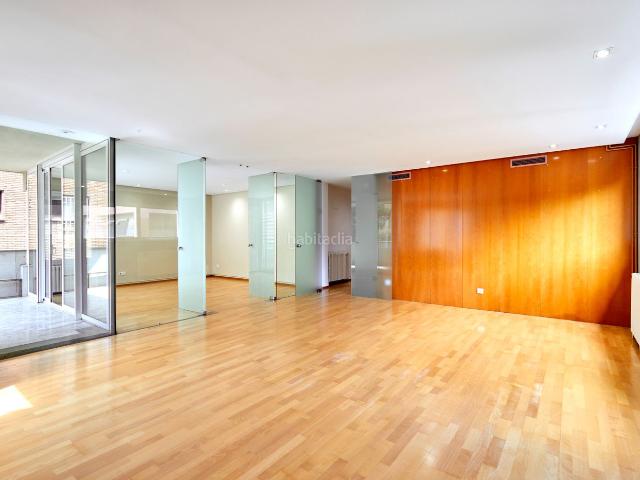 Piso en venta en Barcelona, Tres Torres. VENTA PISO EN TRES TORRES COMPLETAMENTE EXTERIOR. Pisos.