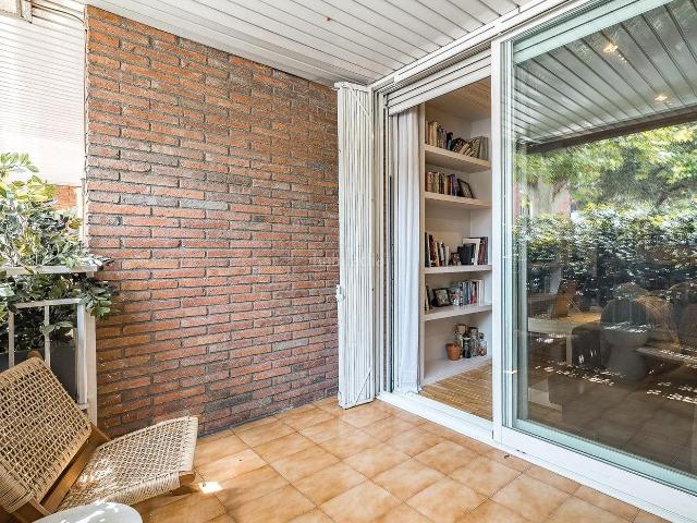 Piso en venta en Barcelona, Tres Torres. Calle CalatravaVía Augusta. Pisos.
