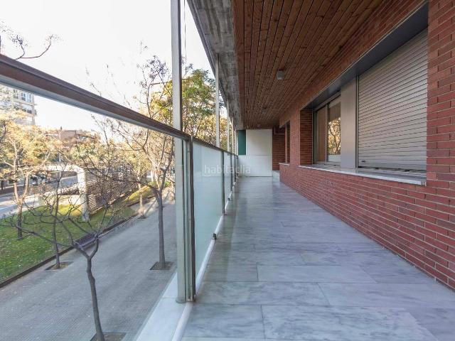 Piso en venta en Barcelona, Tres Torres. MAGNÍFICA VIVIENDA CON GRAN TERRAZA DE 59m2 EN SARRIÁ. Pisos.