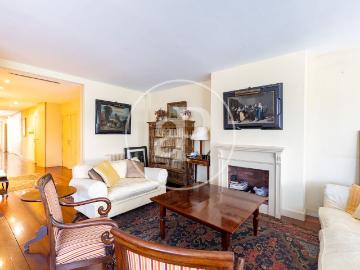 Piso en venta en Barcelona, Tres Torres. Piso en venta en Les Tres Torres. Pisos.
