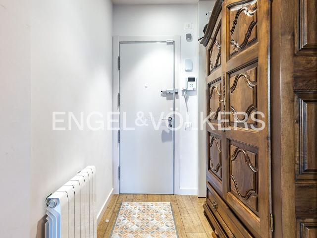 Piso en venta en Barcelona, Tres Torres. Precioso apartamento con terraza en SarriàTres Torres. Pisos.