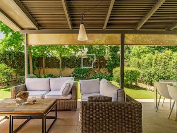 Piso en venta en Barcelona, Vallcarca Penitents. Piso en excelentes condiciones con cuatro dormitorios y terraza de 222m en venta en Sant Gervasi. Pisos.
