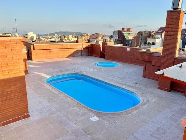 Piso en venta en Barcelona, Vallcarca Penitents. Piso reformado de 2 3 hab 2 baños, exterior con piscina en avenida vallcarca. Pisos.
