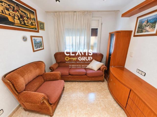 Piso en venta en Barcelona, Verdum. 2 DORMITORIOS DOBLES EXTERIOR JUNTO A VÍA JÚLIA. Pisos.