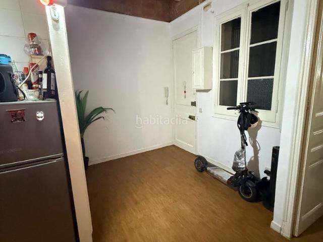 Piso en venta en Barcelona, Vila de Gràcia. Vivienda en venta en el corazón de Gràcia Carrer de Puigmartí. Pisos.