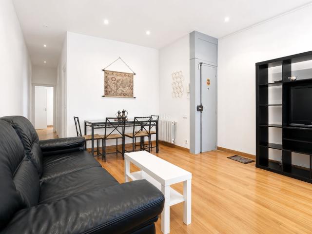 Piso en venta en Barcelona, Vila de Gràcia. GRAN OPORTUNIDAD EN INMEJORABLE ZONA!. Pisos.