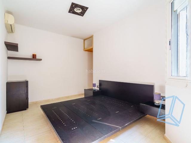 Piso en venta en Barcelona, Vila de Gràcia. La Casa Agency presenta en exclusiva este luminoso hogar en el corazón de Gràcia. Pisos.