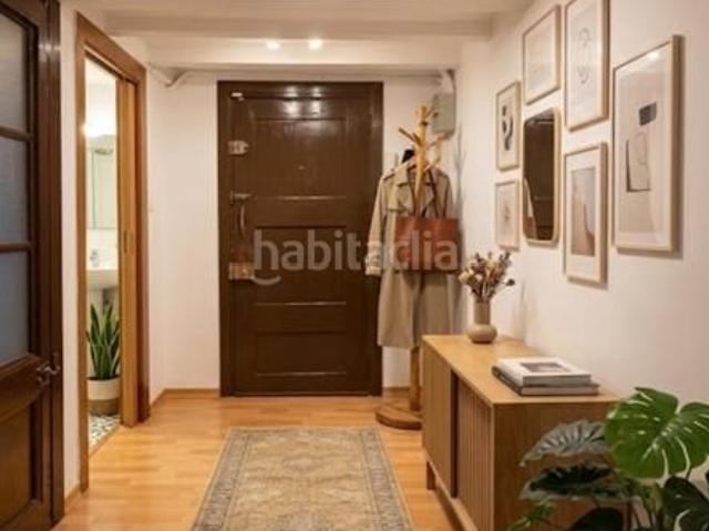 Piso en venta en Barcelona, Vila de Gràcia. OPORTUNIDAD ÚNICA EN PLAZA JOANIC!. Pisos.