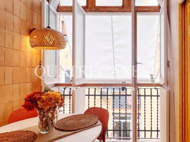 Piso en venta en Barcelona, Vila de Gràcia. Piso a cinco minutos andando del Paseo de Gràcia. Pisos.