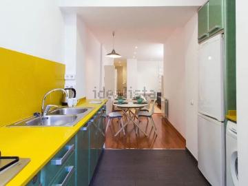 Piso en venta en Barcelona, Vila de Gràcia. Piso a un minuto de Paseo de Gracia. Pisos.