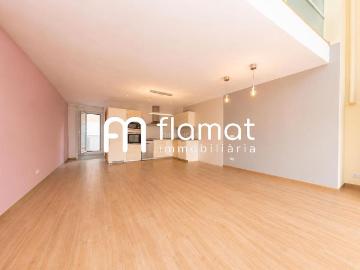 Piso en venta en Barcelona, Vila de Gràcia. Piso bajo Torrent den Vidalet 7. Pisos.
