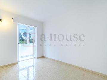 Piso en venta en Barcelona, Vila de Gràcia. PISO CERCA DEL PARK GÜELL. Pisos.