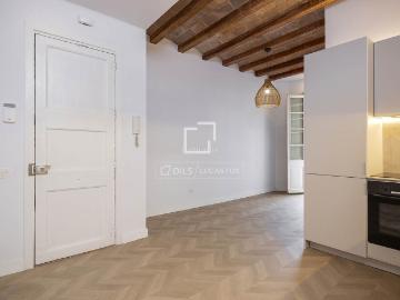 Piso en venta en Barcelona, Vila de Gràcia. Piso en excelentes condiciones de 2 dormitorios con 41m terraza en venta en Gràcia. Pisos.