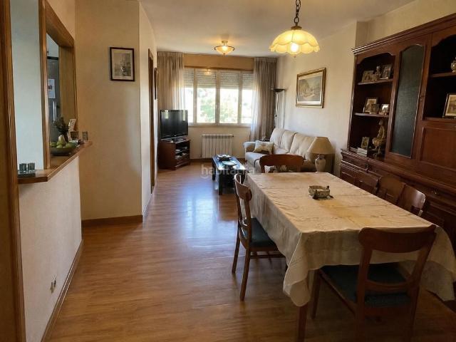 Piso en venta en Barcelona, Vila de Gràcia. Piso en venta amplio y luminoso zona de Gràcia, Barcelona. Pisos.