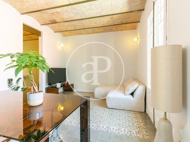 Piso en venta en Barcelona, Vila de Gràcia. Piso en venta en calle Puigmartí. Pisos.