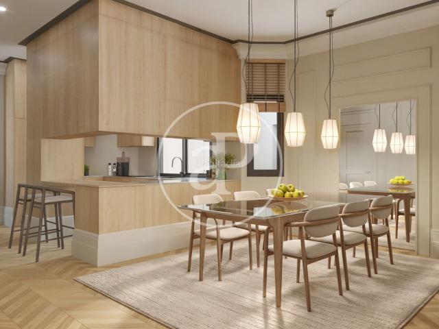 Piso en venta en Barcelona, Vila de Gràcia. Piso en venta en Via Augusta, La Vila de gracia. Pisos.