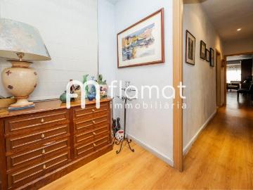 Piso en venta en Barcelona, Vila de Gràcia. Piso en venta Travessera de Dalt. Pisos.