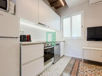 Piso en venta en Barcelona, Vila de Gràcia. Piso reformado 2 hab. en Gracia, Barcelona. Pisos.