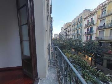 Piso en venta en Barcelona, Vila de Gràcia. Pisos.