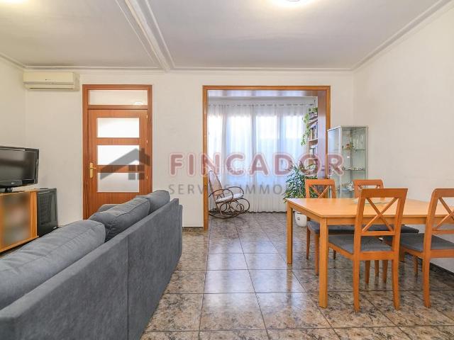 Piso en venta en Barcelona, Vila de Gràcia. Pisos.