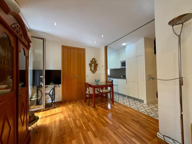 Piso en venta en Barcelona, Vila de Gràcia. Pisos.