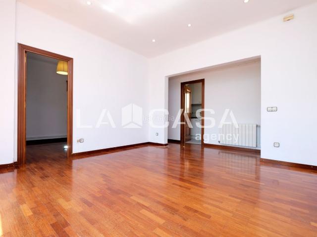 Piso en venta en Barcelona, Vilapicina Torre Llobeta. Piso en venta en Calle de Santa Fe. Pisos.