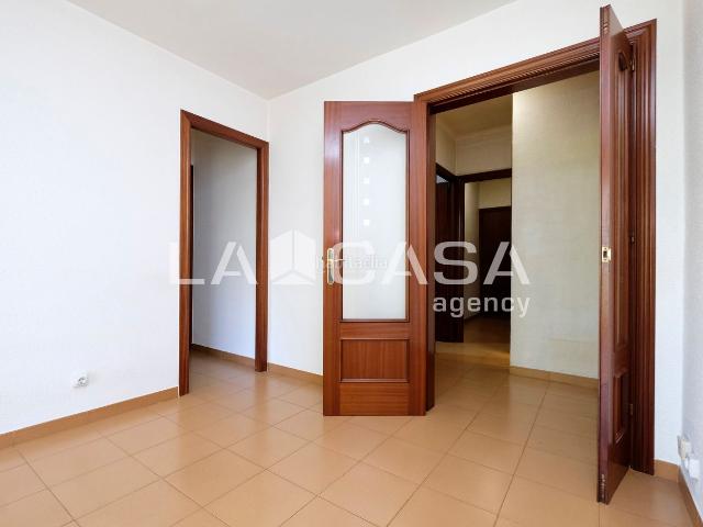Piso en venta en Barcelona, Vilapicina Torre Llobeta. Piso en venta en Paseo de Fabra i Puig. Pisos.