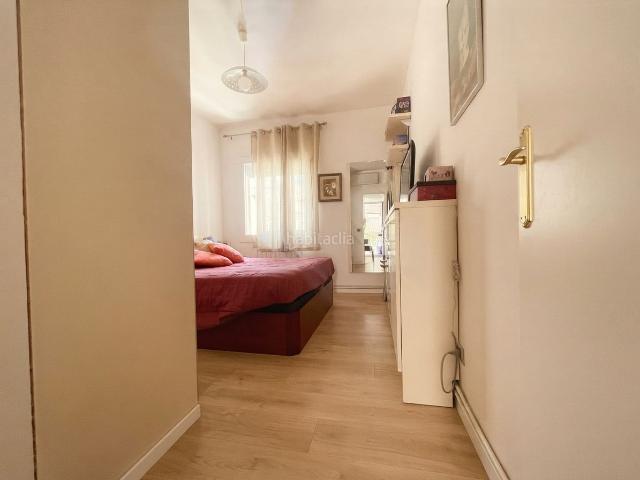 Piso en venta en Barcelona, Baix Guinardó. Oportunidad cerca de Sagrada Familia. Pisos.