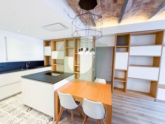 Piso en venta en Barcelona, Baix Guinardó. Piso reformado con volta catalana, 3 habitaciones y 2 baños en Baix Guinardó. Pisos.