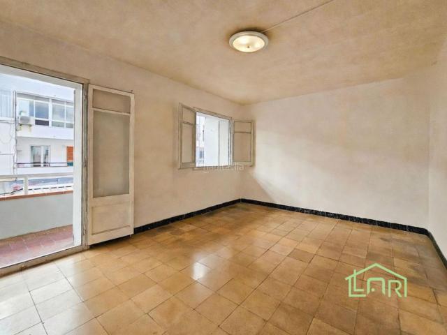 Piso en venta en Barcelona, Baix Guinardó. Piso en Baix Guinardó Oportunidad de Inversión. Pisos.