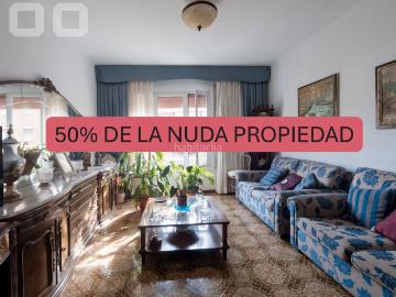 Piso en venta en Barcelona, Baix Guinardó. Venta del 50% de la Nuda Propiedad. Pisos.