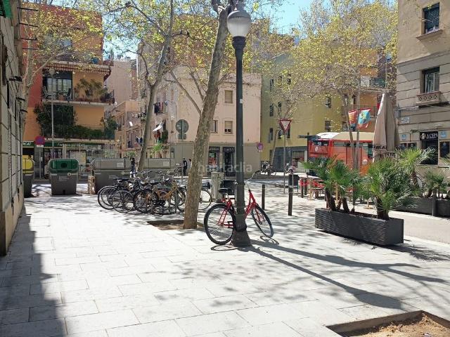 Piso en venta en Barcelona, Barceloneta. TODO EXTERIOR Y CERCA DEL MAR. Pisos.