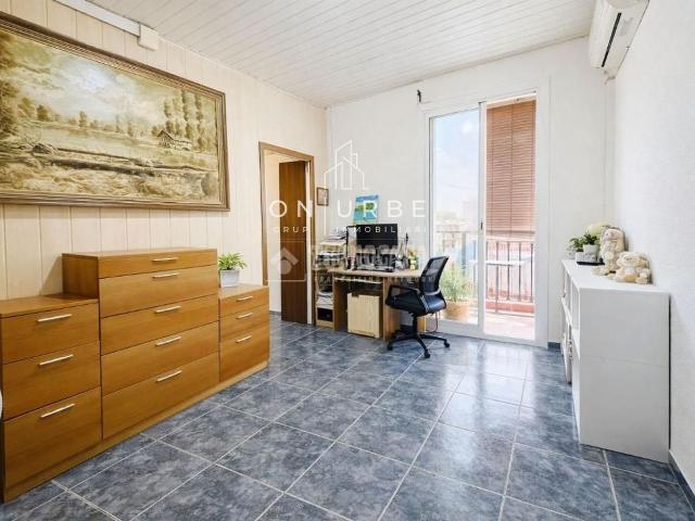 Piso en venta en Barcelona, Barceloneta. ONURBE GRUP PISO EN VENTA EN BARCELONETA. Pisos.