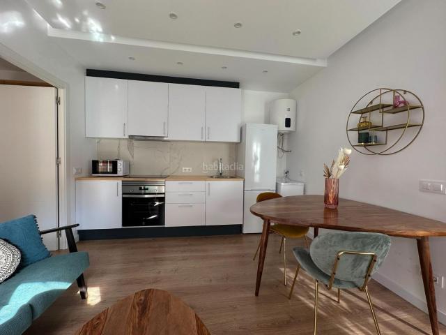 Piso en venta en Barcelona, Barceloneta. Acogedor piso exterior en el corazón de La Barceloneta. Pisos.