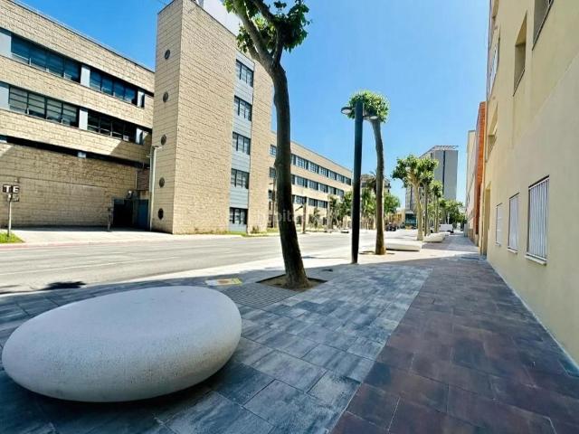 Piso en venta en Barcelona, Barceloneta. Exclusivo piso con terraza y vistas al puerto en La Barceloneta. Pisos.