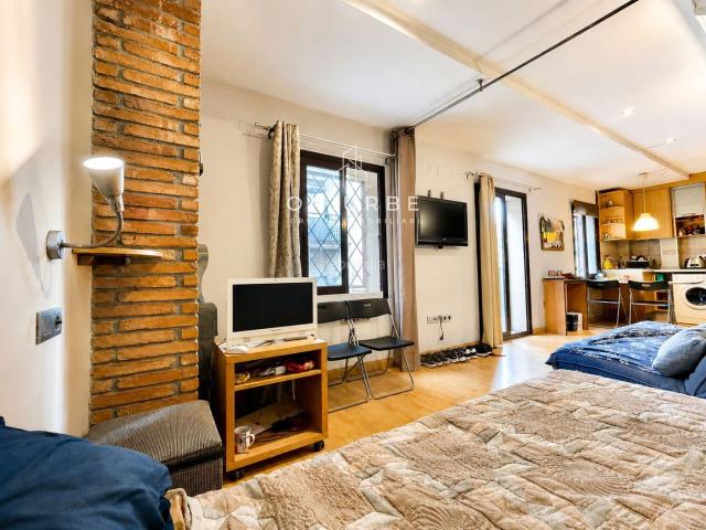 Piso en venta en Barcelona, Barceloneta. ONURBE GRUP PISO EN VENTA EN BARCELONETA. Pisos.