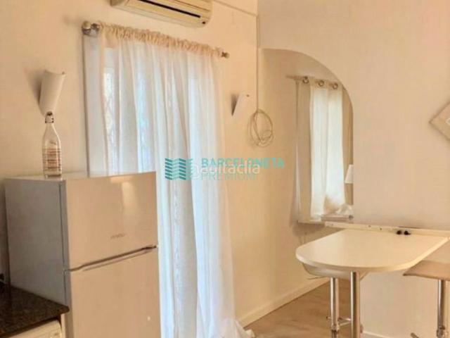 Piso en venta en Barcelona, Barceloneta. PISO EN VENTA EN CALLE ALCANAR. Pisos.