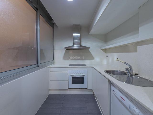 Piso en venta en Barcelona, Barri de les Corts. Avda. Sarrià Pza. Francesc Macià. Pisos.