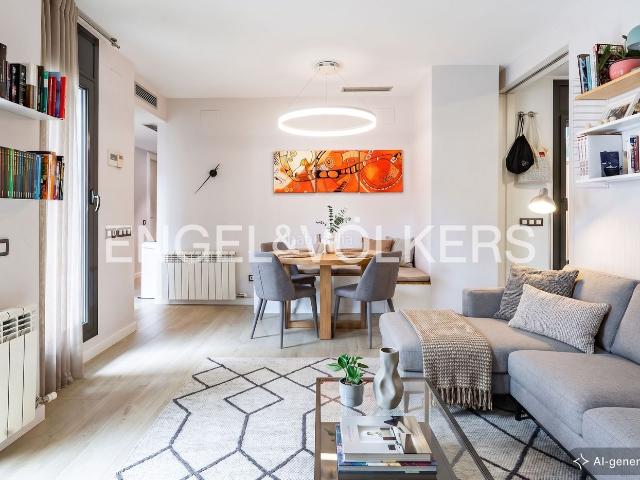 Piso en venta en Barcelona, Barri de les Corts. Espectacular piso luminoso con dos terrazas en Les Corts. Pisos.
