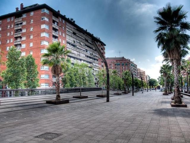 Piso en venta en Barcelona, Barri de les Corts. Espectacular piso reformado en les corts junto a lilla diagonal. Pisos.