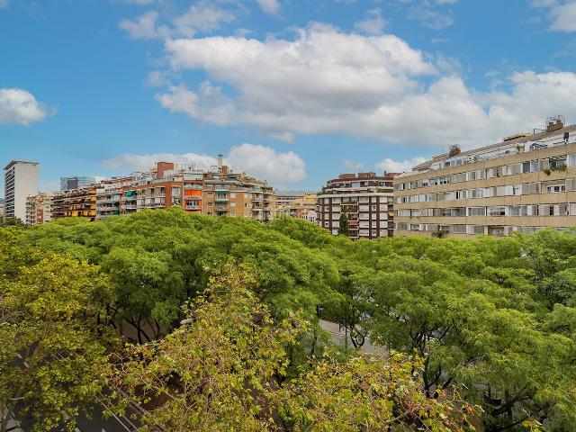 Piso en venta en Barcelona, Barri de les Corts. EXCLUSIVO PISO DE 153m2 CON 5 DORMITORIOS. Pisos.