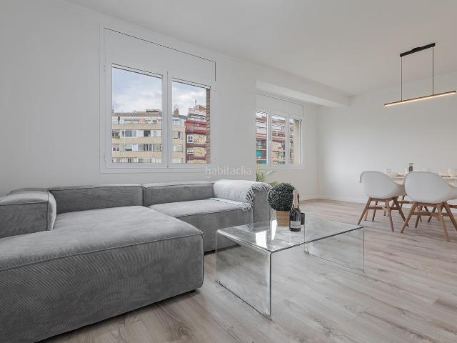 Piso en venta en Barcelona, Barri de les Corts. EXCLUSIVO PISO DE 153m2 CON 5 DORMITORIOS. Pisos.