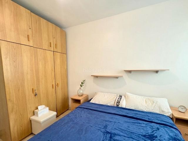 Piso en venta en Barcelona, Barri de les Corts. Oportunidad de amplia vivienda exterior de 82 m2 en Les Corts!. Pisos.