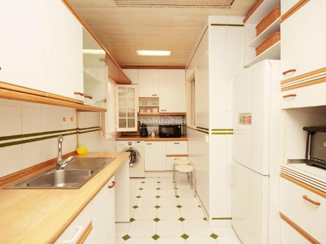 Piso en venta en Barcelona, Barri de les Corts. Numancia Plaça de Les Corts. Pisos.
