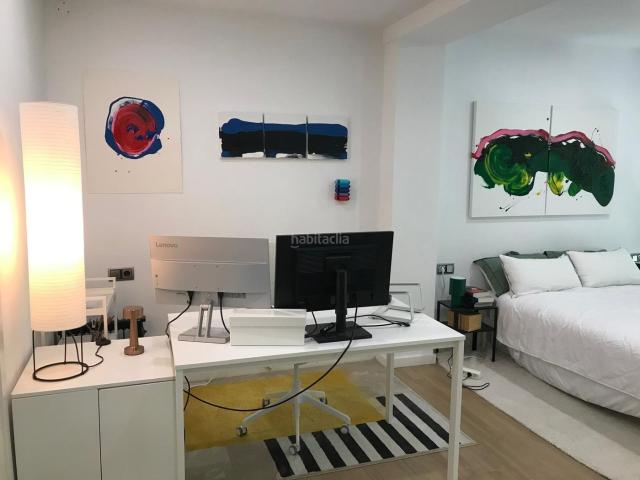 Piso en venta en Barcelona, Barri de les Corts. Piso amueblado en Les Corts en venta. Pisos.