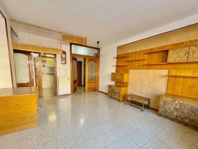 Piso en venta en Barcelona, Barri de les Corts. Piso Carrer de Fígols, Barcelona. Pisos.