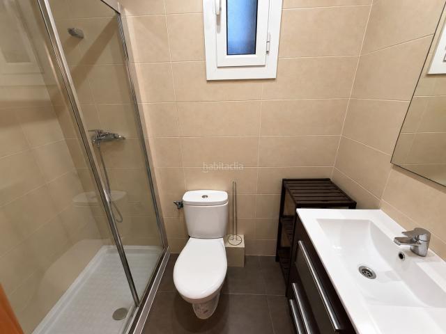 Piso en venta en Barcelona, Barri de les Corts. Piso en venta en Calle del Vallespir Les Corts. Pisos.