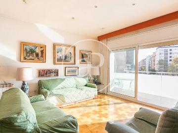 Piso en venta en Barcelona, Barri de les Corts. Piso en venta en Les Corts. Pisos.